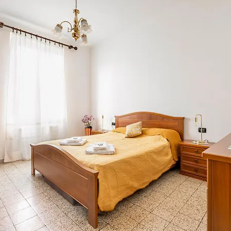 Apartment Into The Green! Da Passano La Spezia