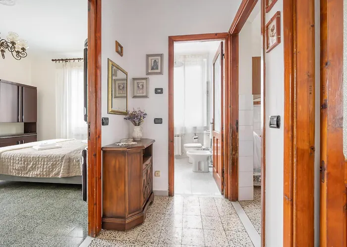 Guesthost - Into The Green! Da Passano Apartment