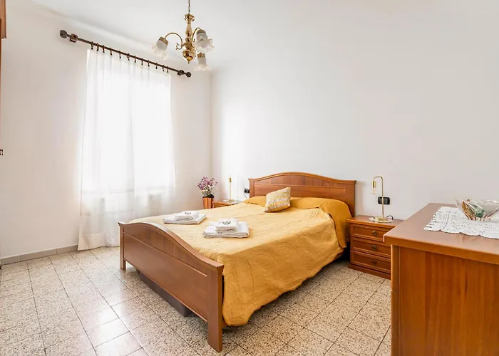 Apartment Guesthost - Into The Green! Da Passano La Spezia